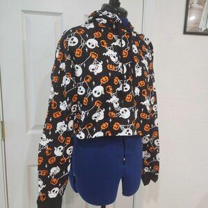 Crop top baggy hoodie with ghosts and pumpkins size Medium from Killstar